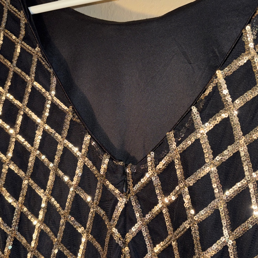 NWOT Forever 21 Long Sleeve Black Gold Diamond Pattern Sequence Mini Body - Picture 6 of 9